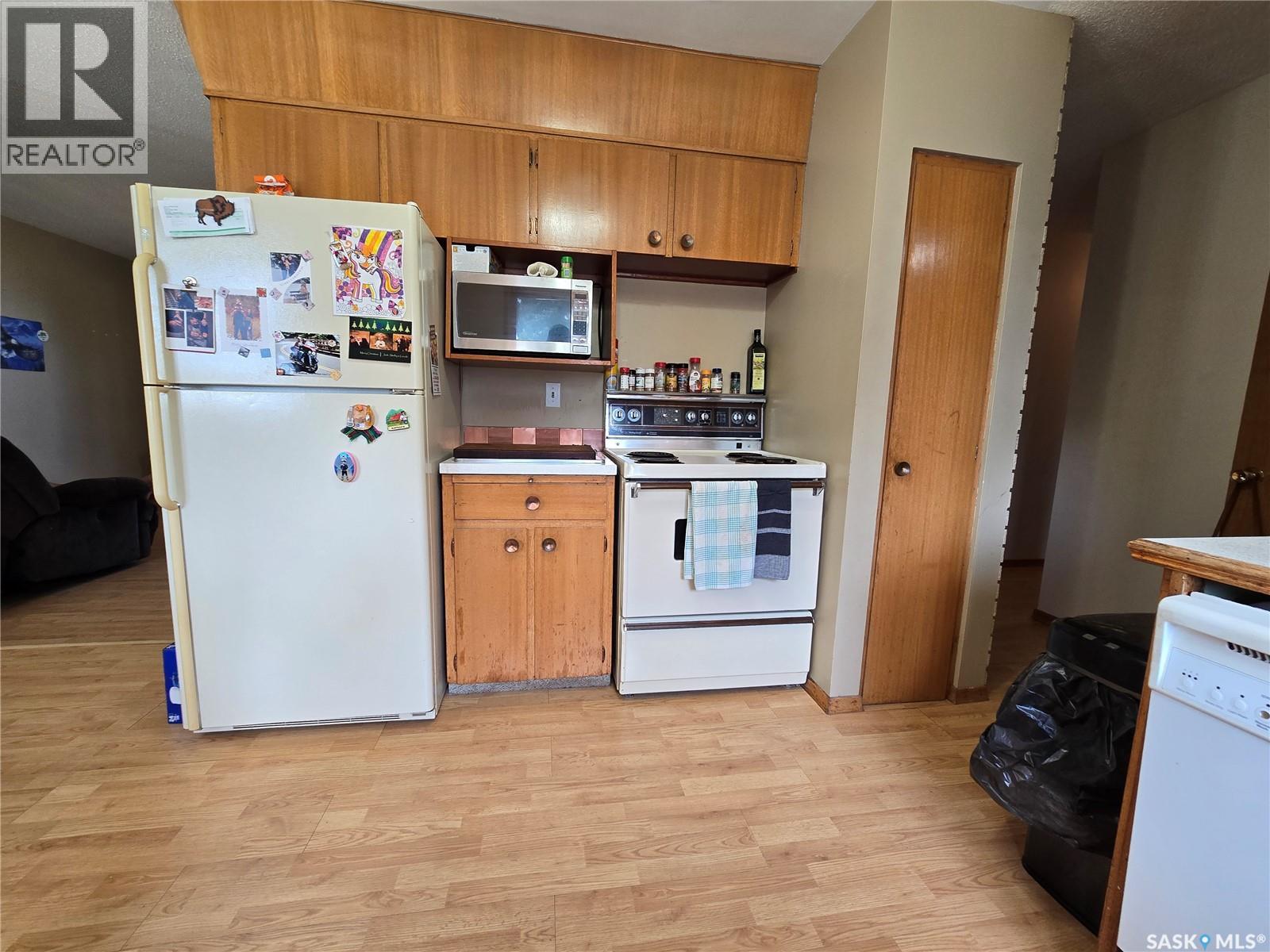 212 PRAIRIE STREET - photo 5