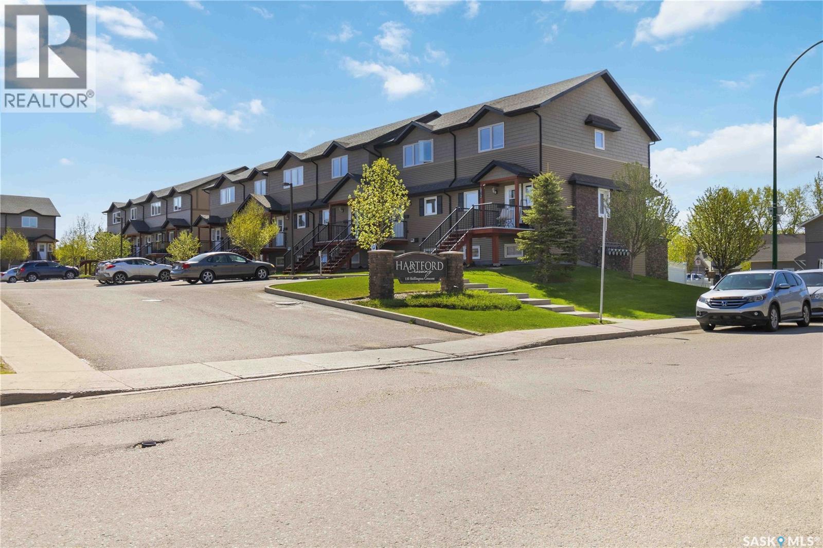 #803 110 Shillington CRESCENT - Image 2