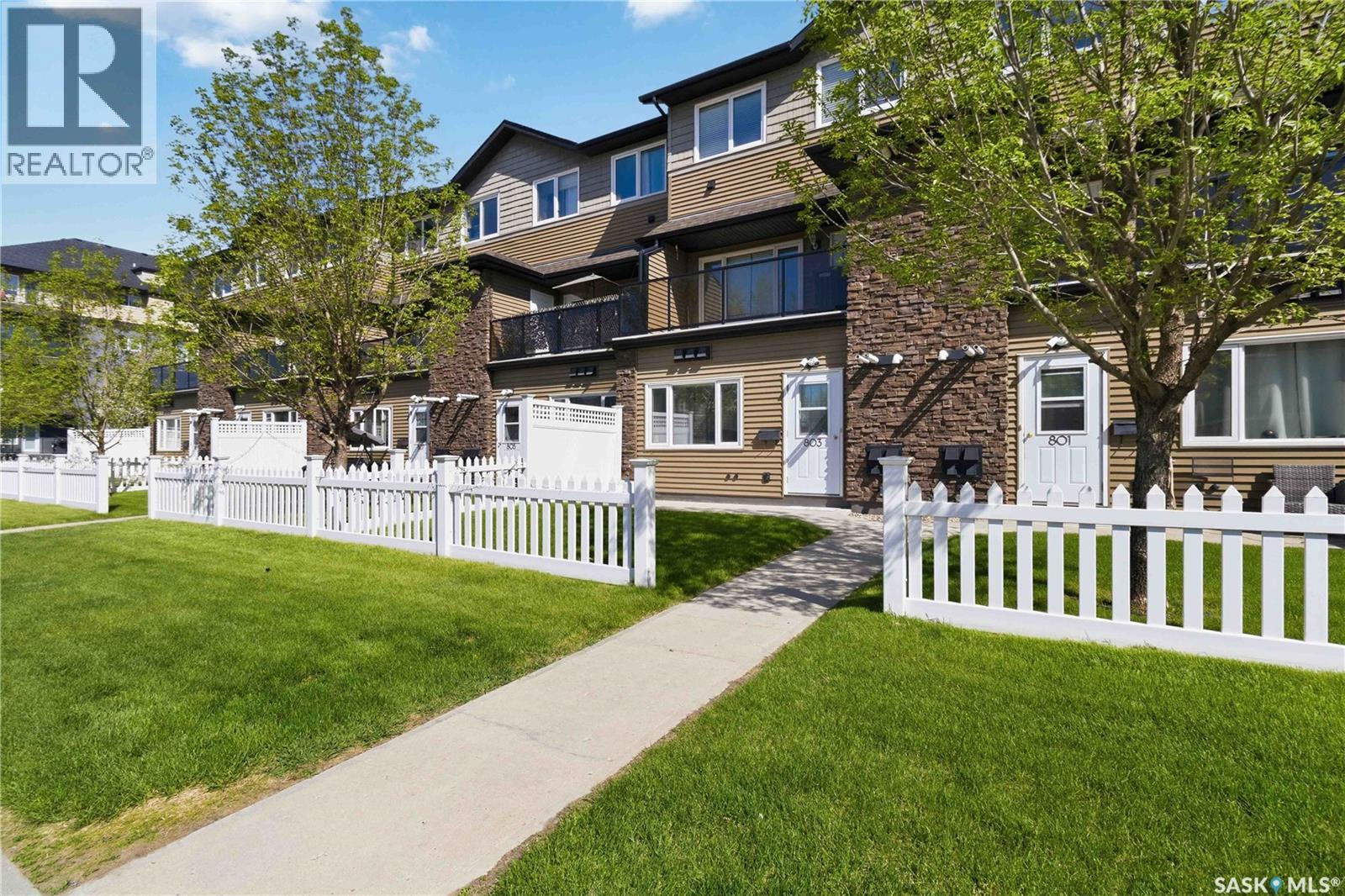 #803 110 Shillington CRESCENT - 27