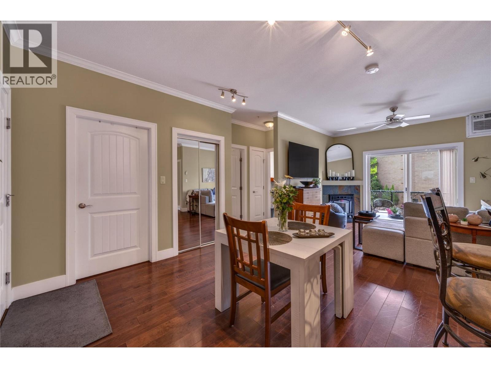 240 Wade Avenue W Avenue Unit# 305, Penticton