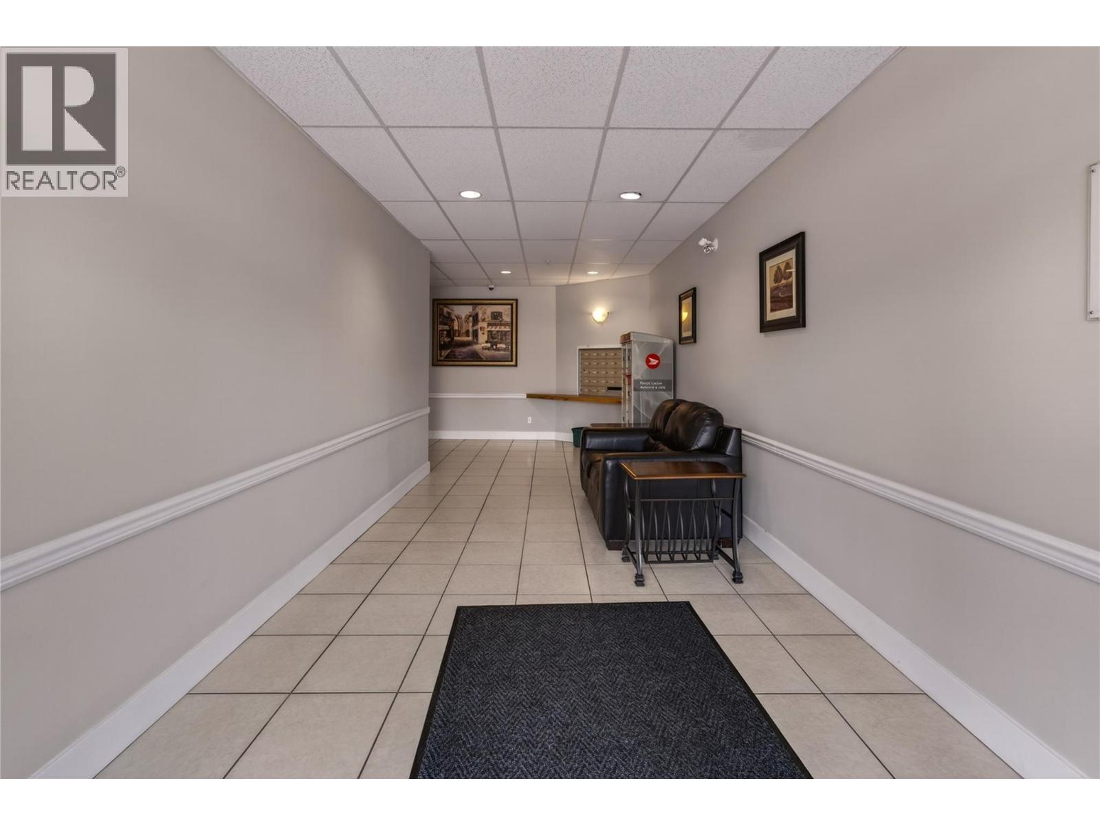 240 Wade Avenue W Avenue Unit# 305, Penticton