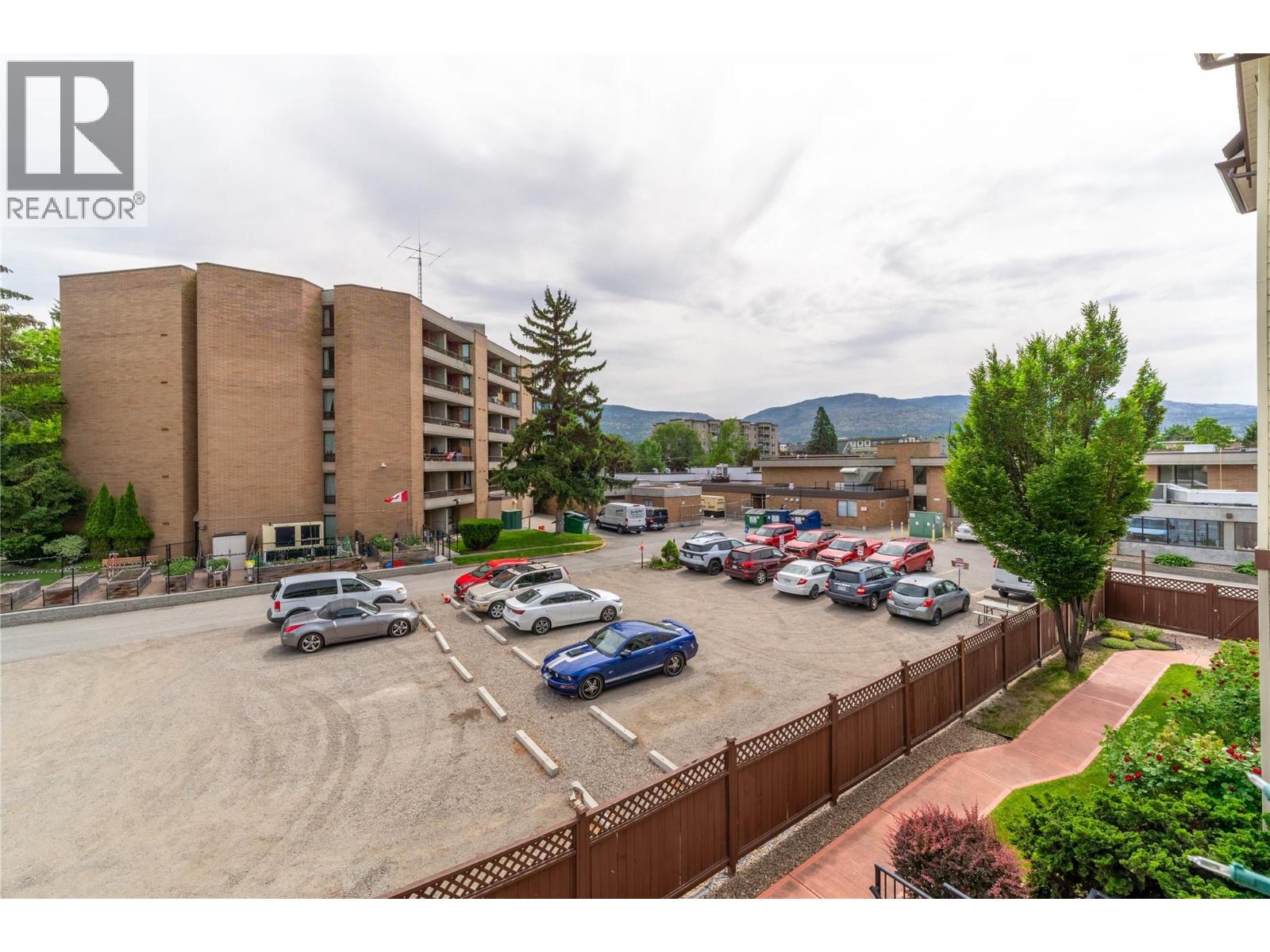 240 Wade Avenue W Avenue Unit# 305, Penticton