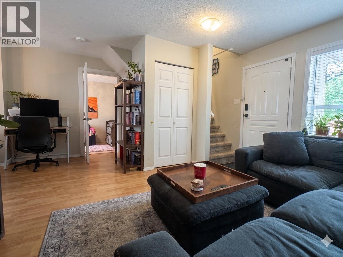 #106 1006 KING Street - 7