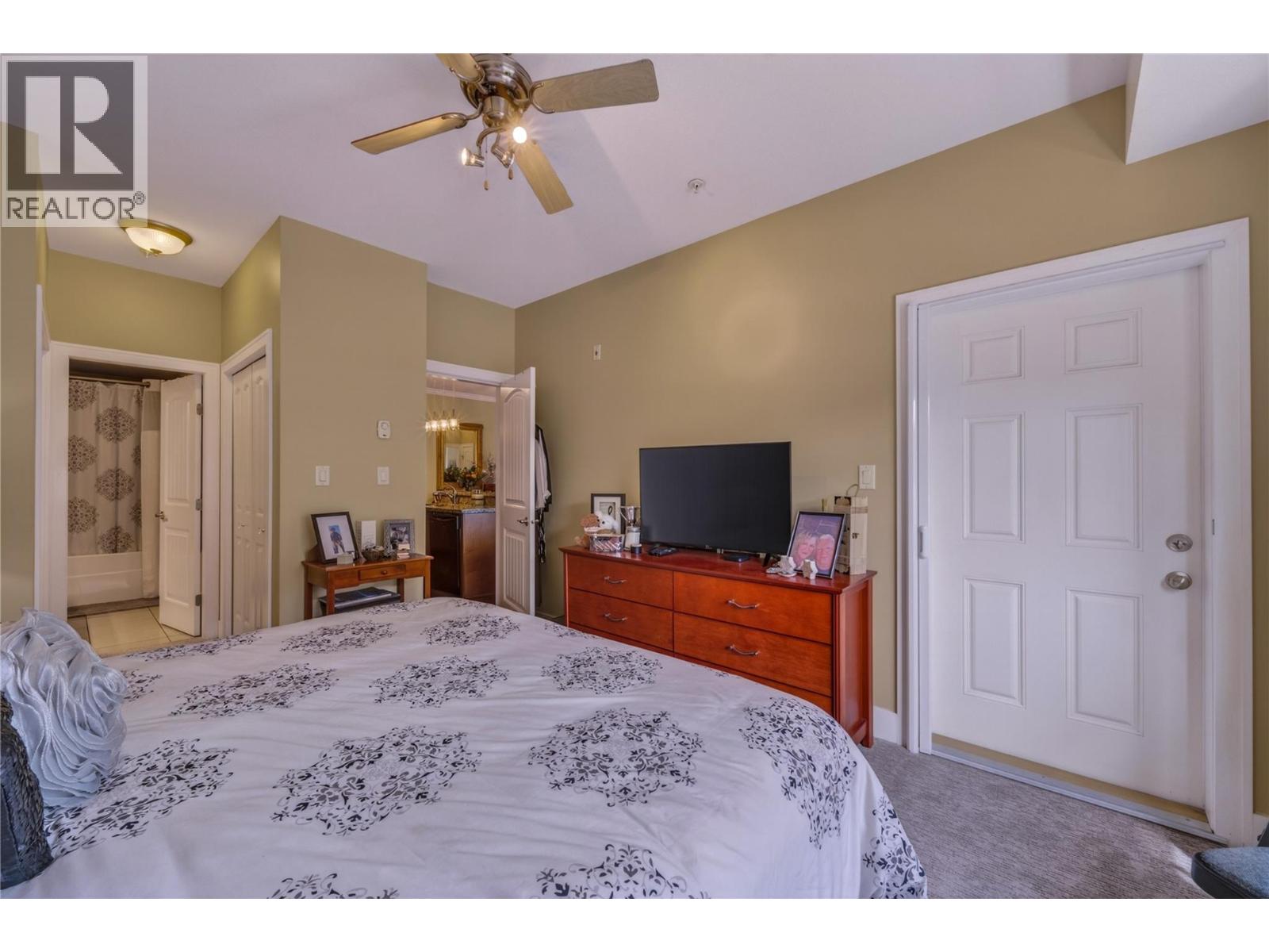 240 Wade Avenue W Avenue Unit# 305, Penticton