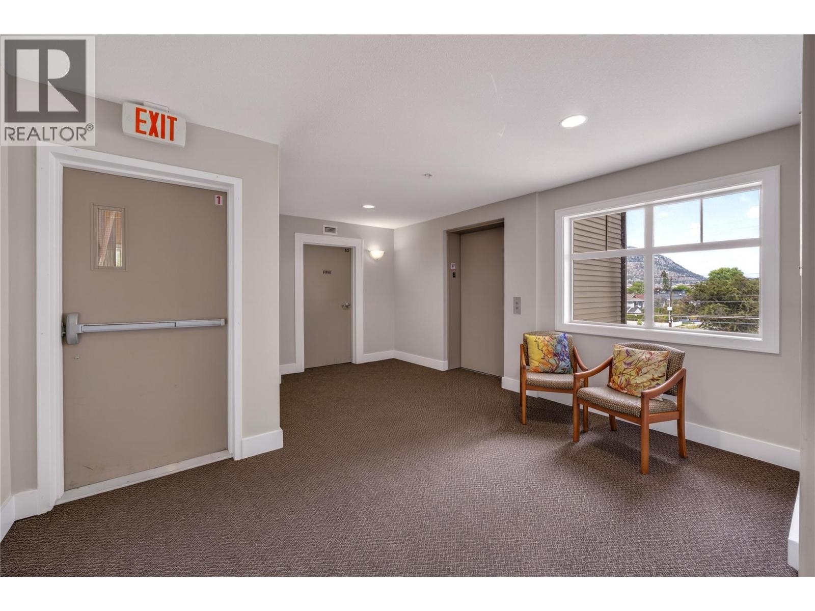 240 Wade Avenue W Avenue Unit# 305, Penticton