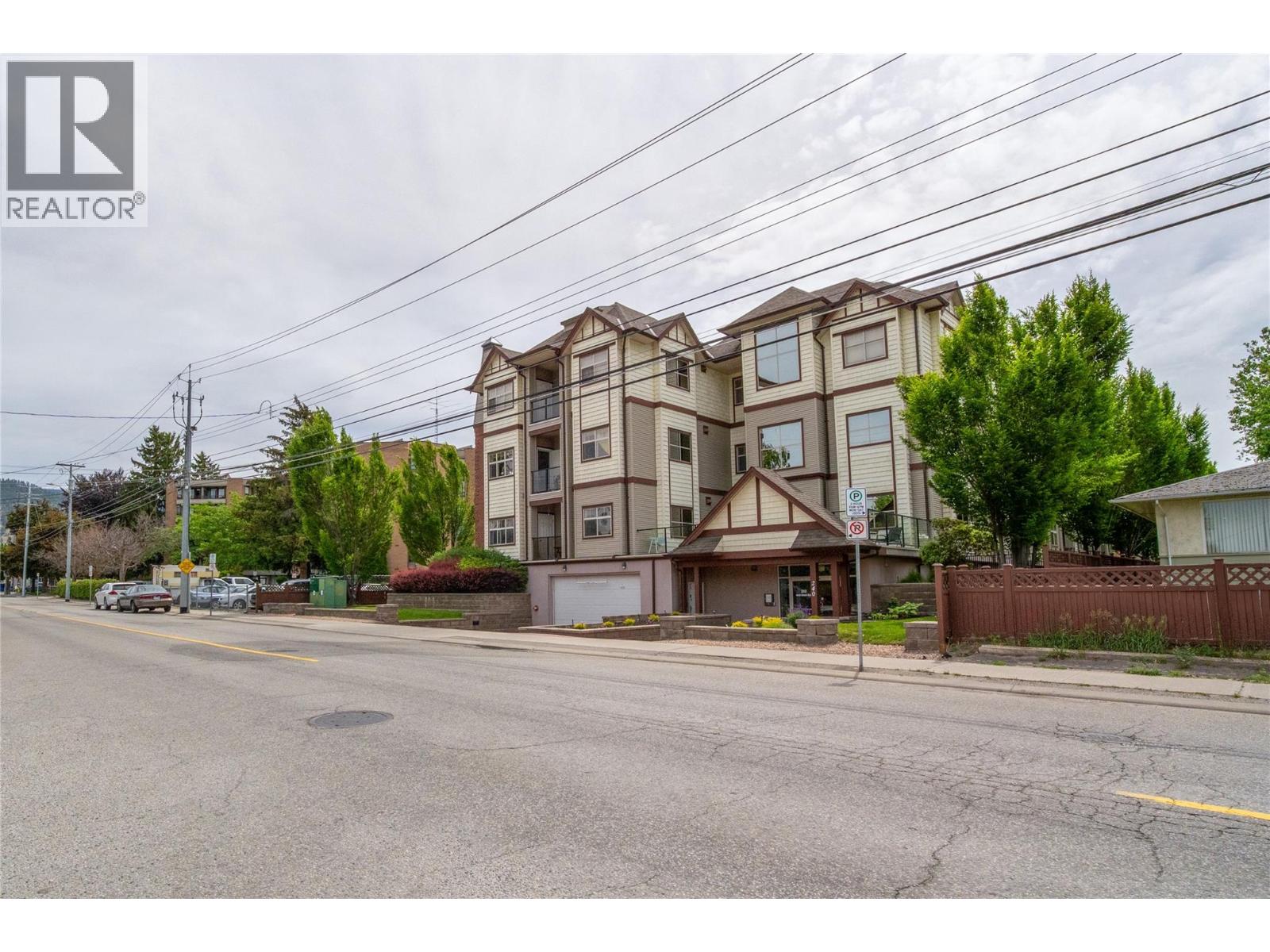 240 Wade Avenue W Avenue Unit# 305, Penticton