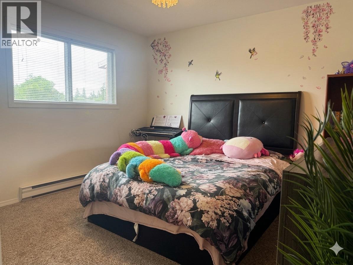 #106 1006 KING Street - 26