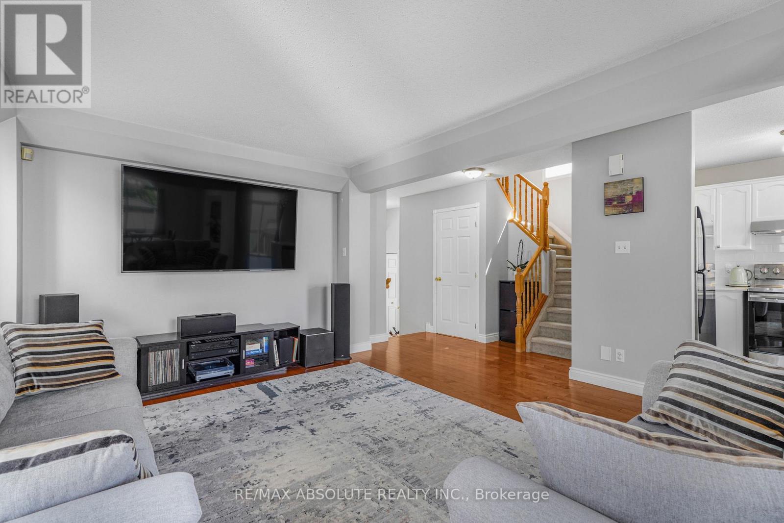 879 PARADISE CRESCENT - 15