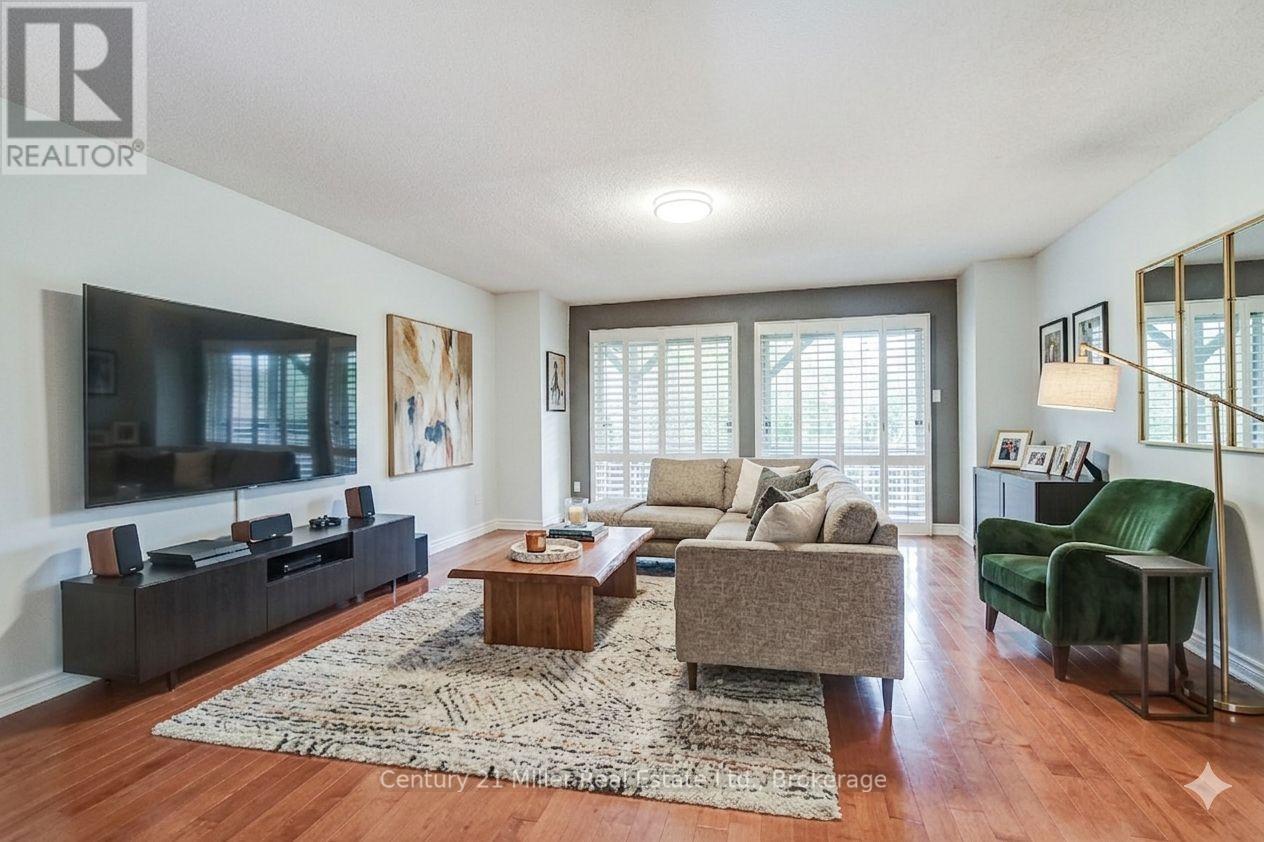 #9 1120 QUEENS AVENUE - 33