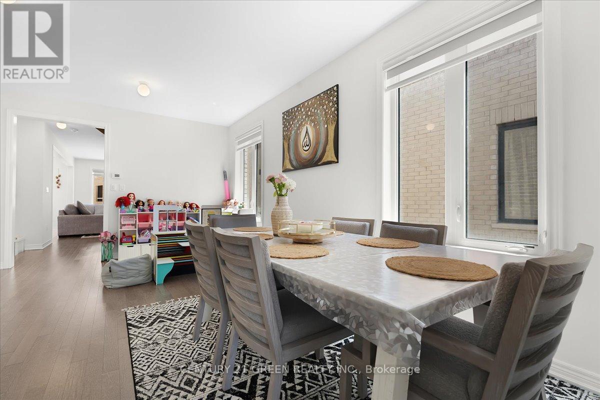 384 KENNEDY CIRCLE W - 6