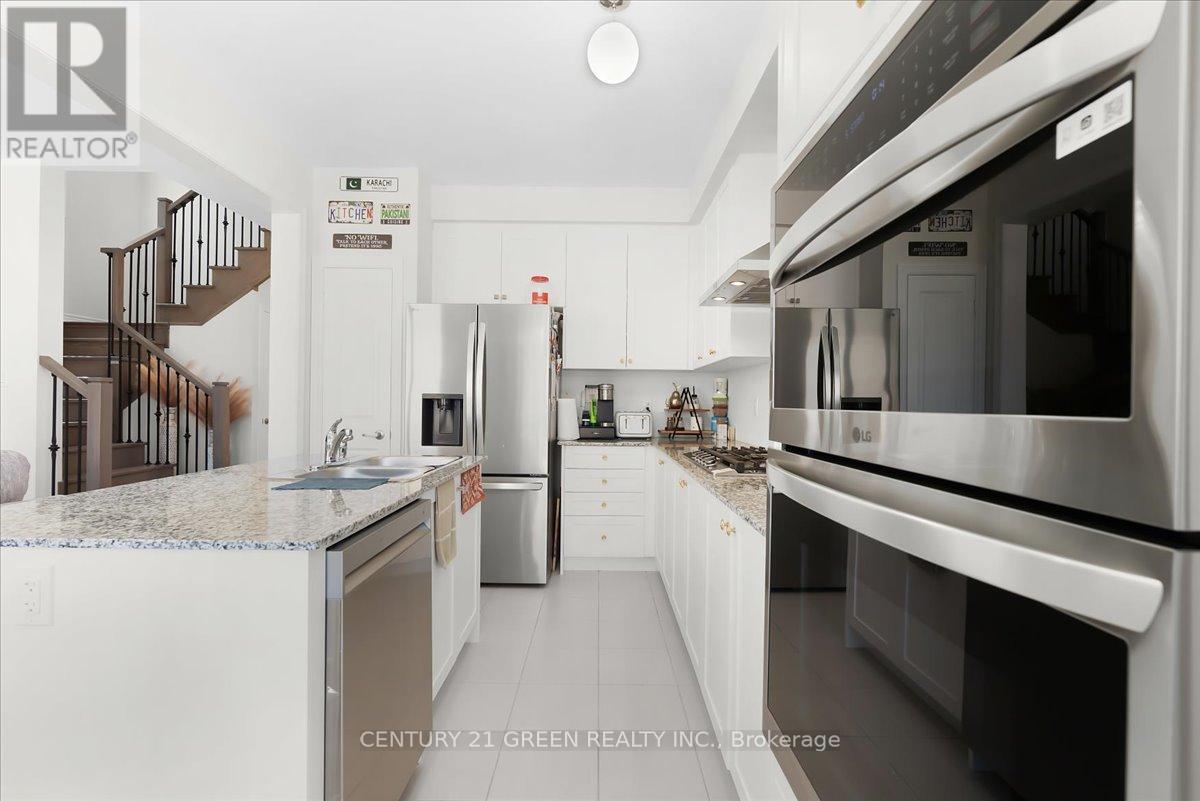 384 KENNEDY CIRCLE W - 16