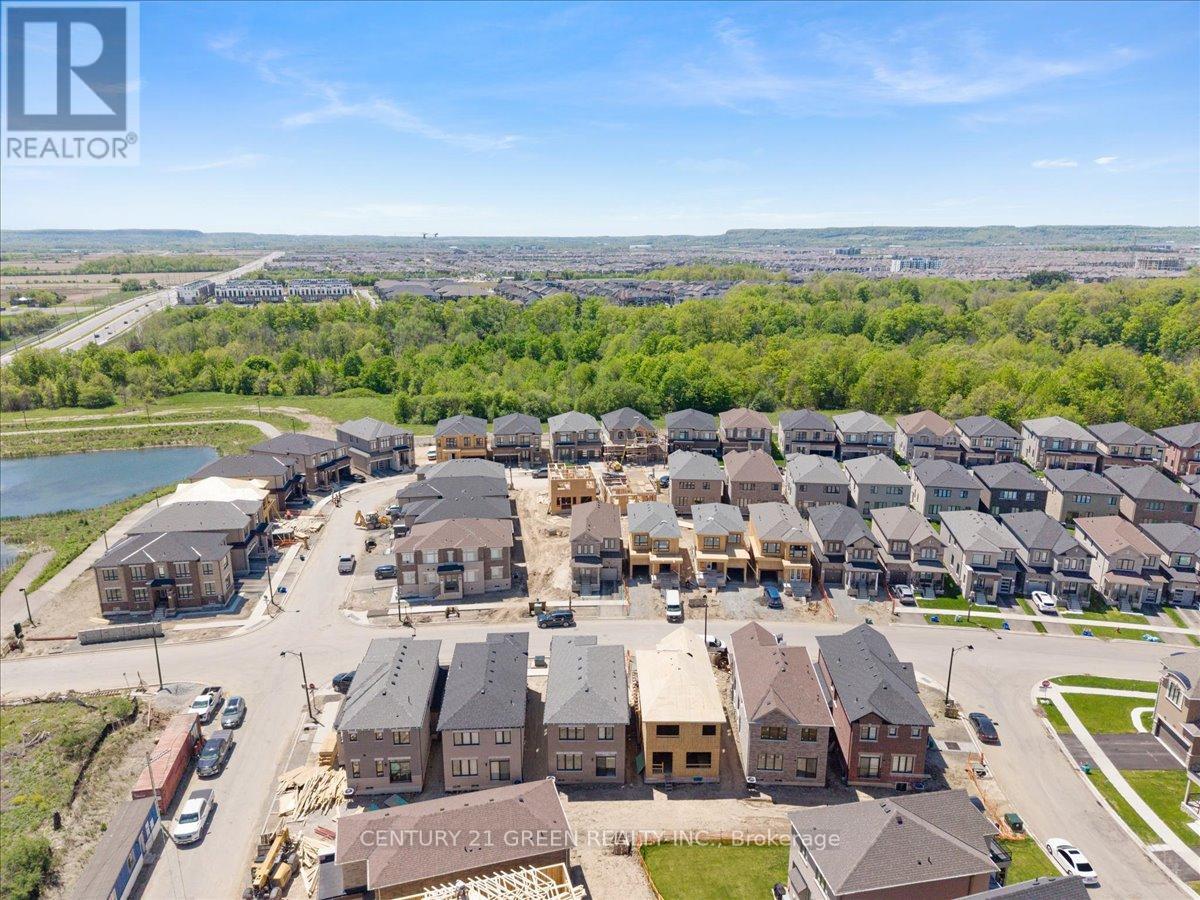 384 KENNEDY CIRCLE W - 38
