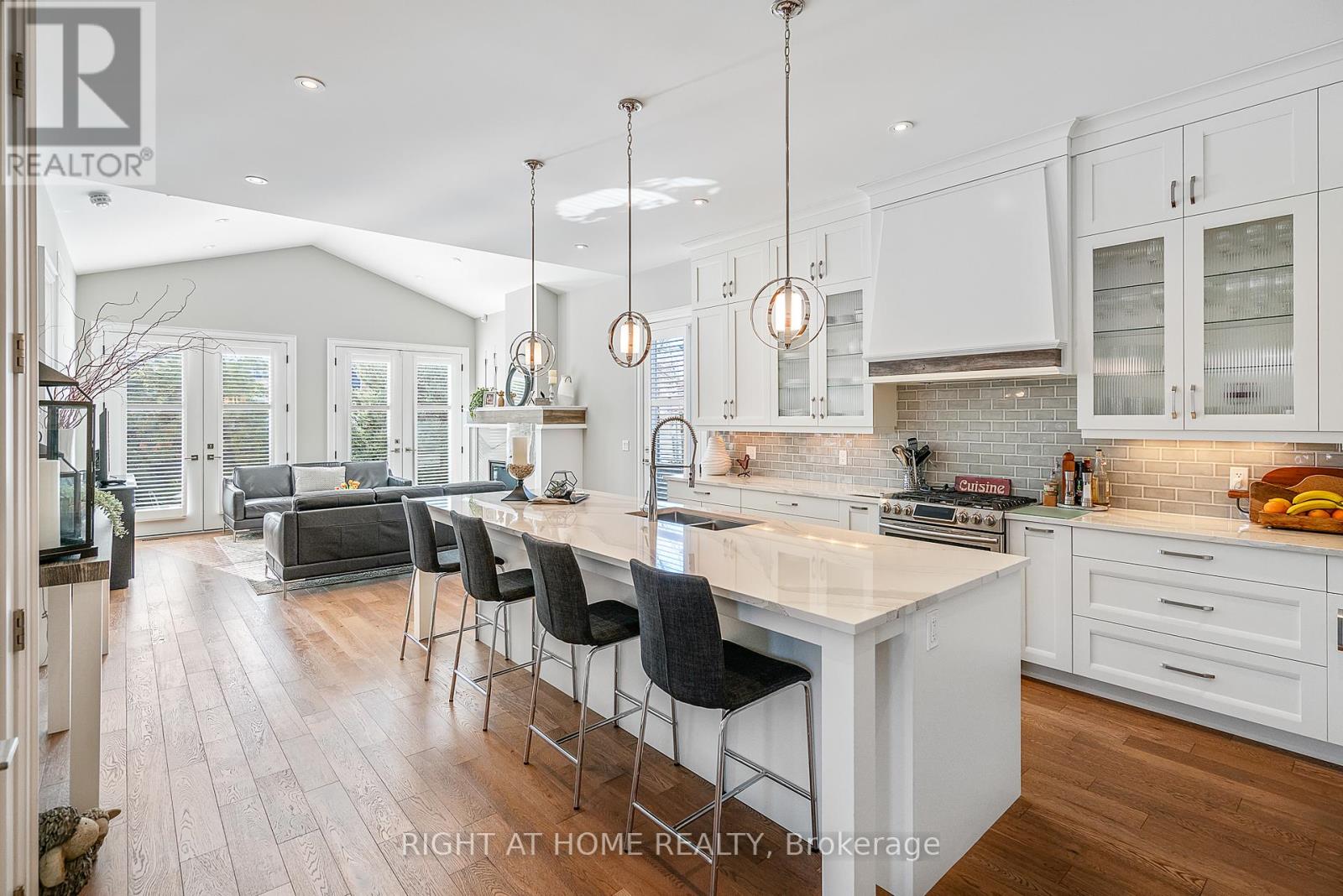 507 MISSISSAGUA STREET - 17