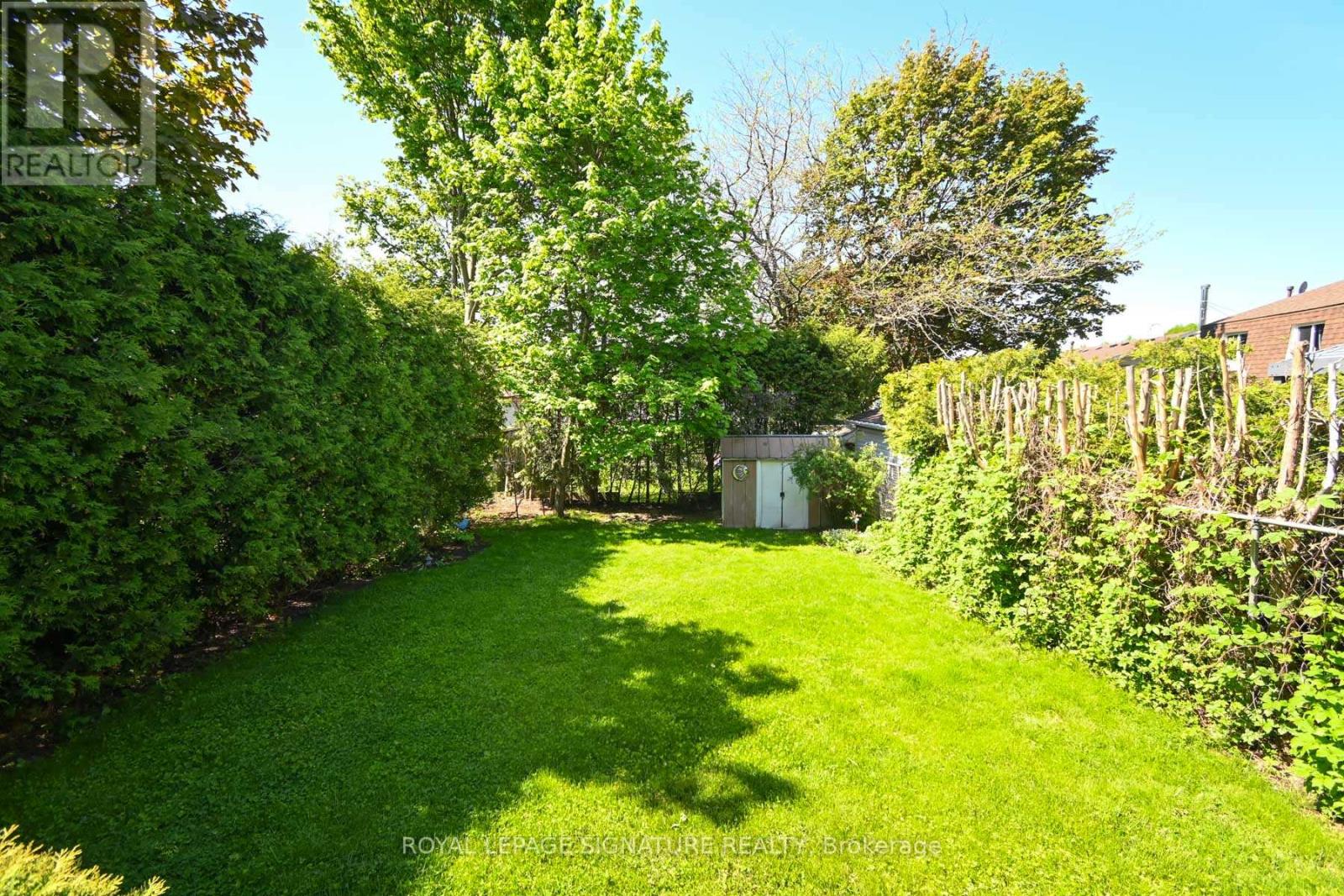 830 GREENBRIAR DRIVE - 24