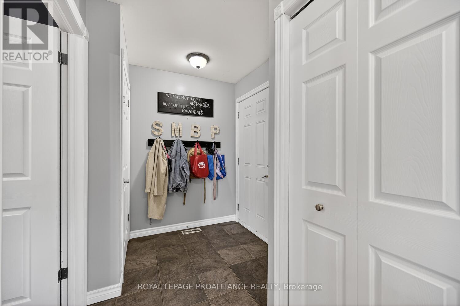 5500 MEADOWBROOK DRIVE - 18