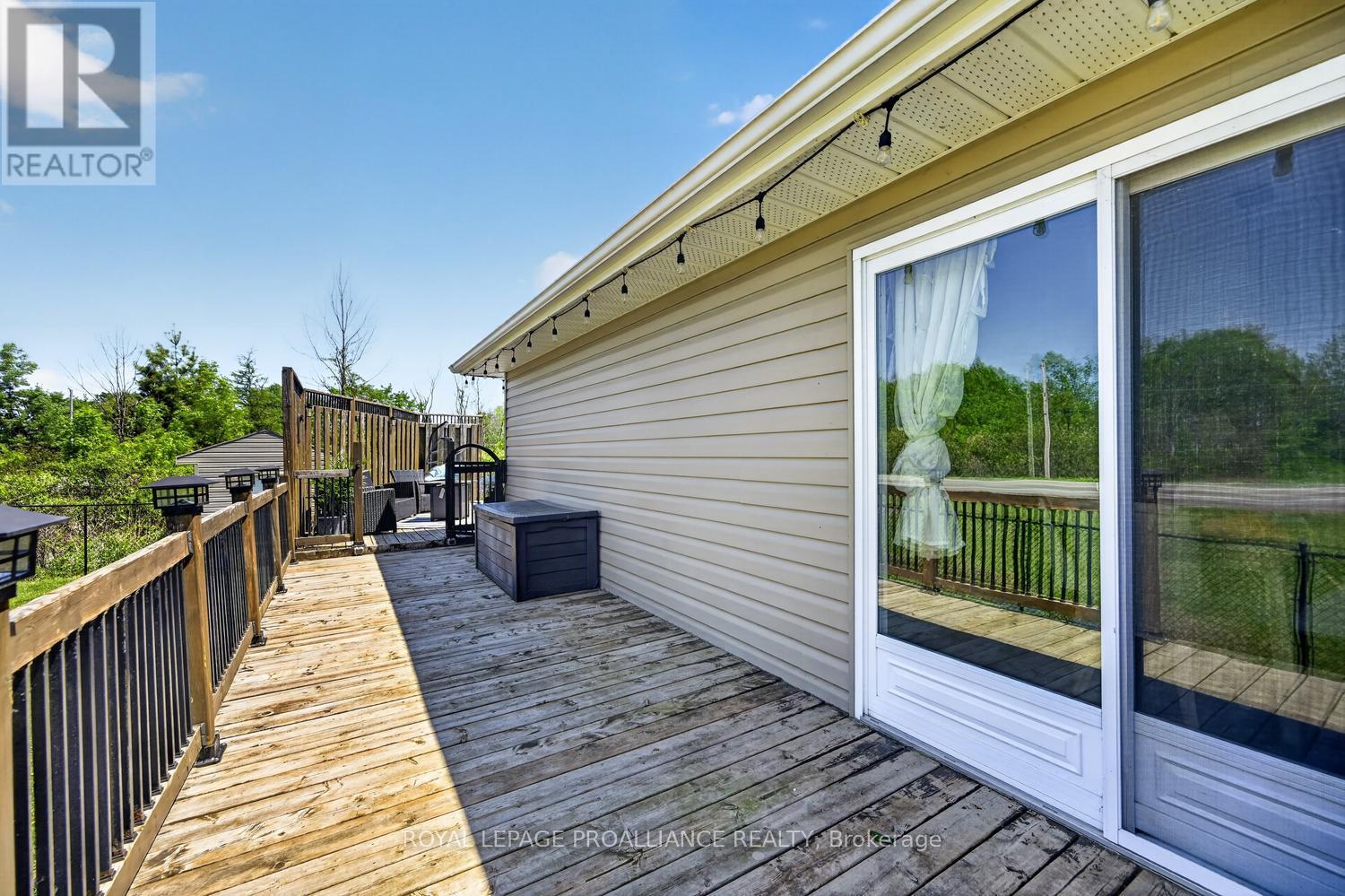 5500 MEADOWBROOK DRIVE - 27