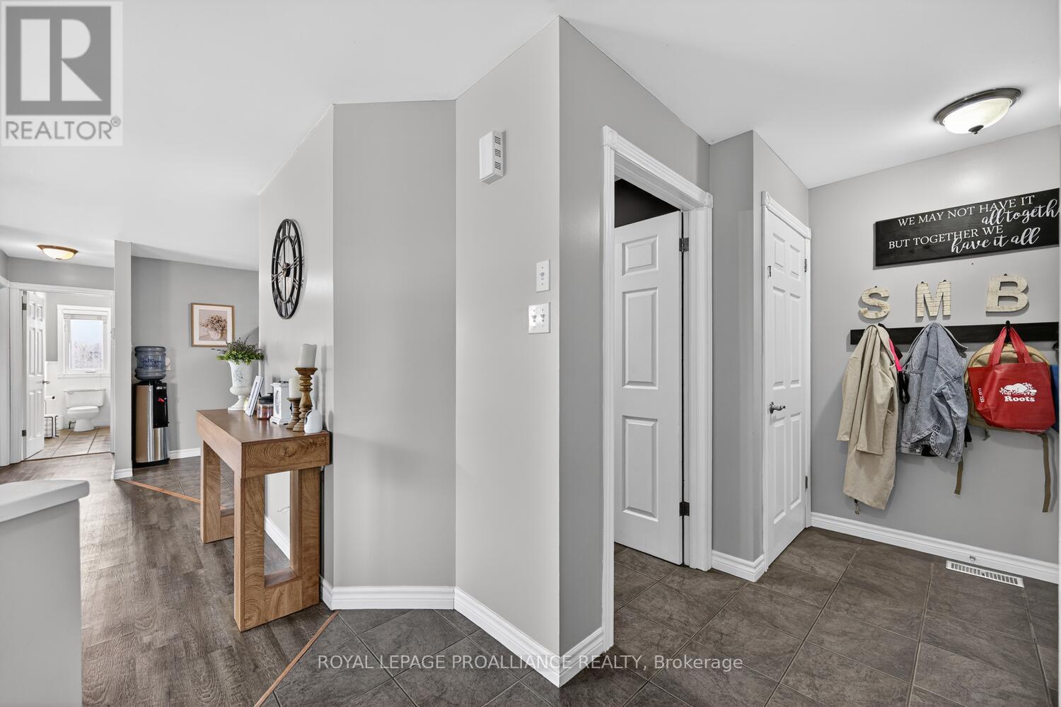 5500 MEADOWBROOK DRIVE - 4