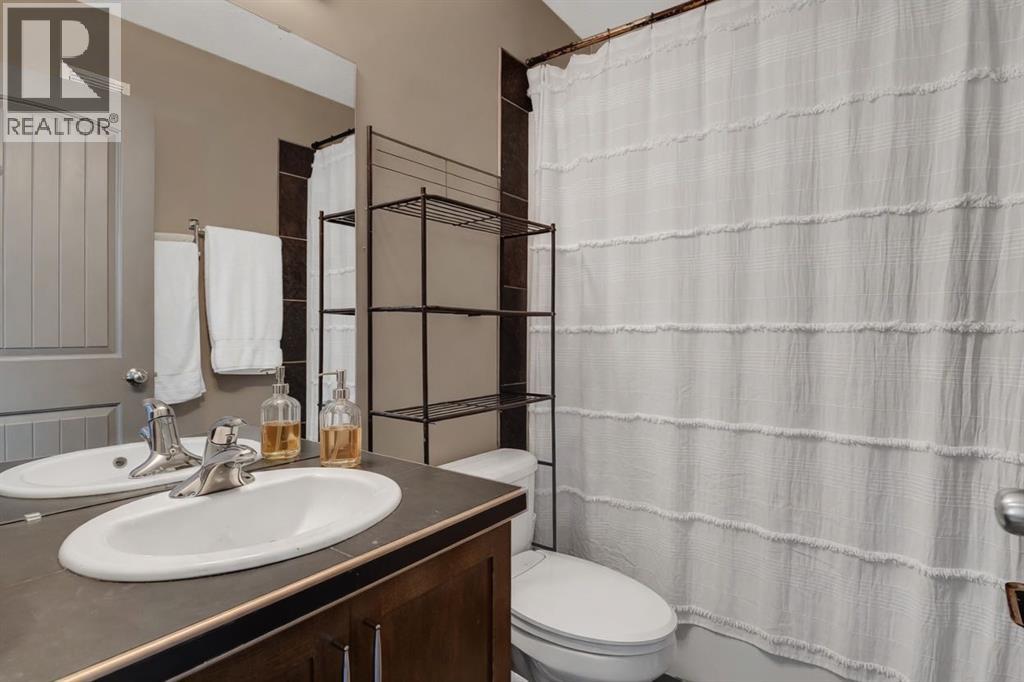 11113 66A Avenue - 10