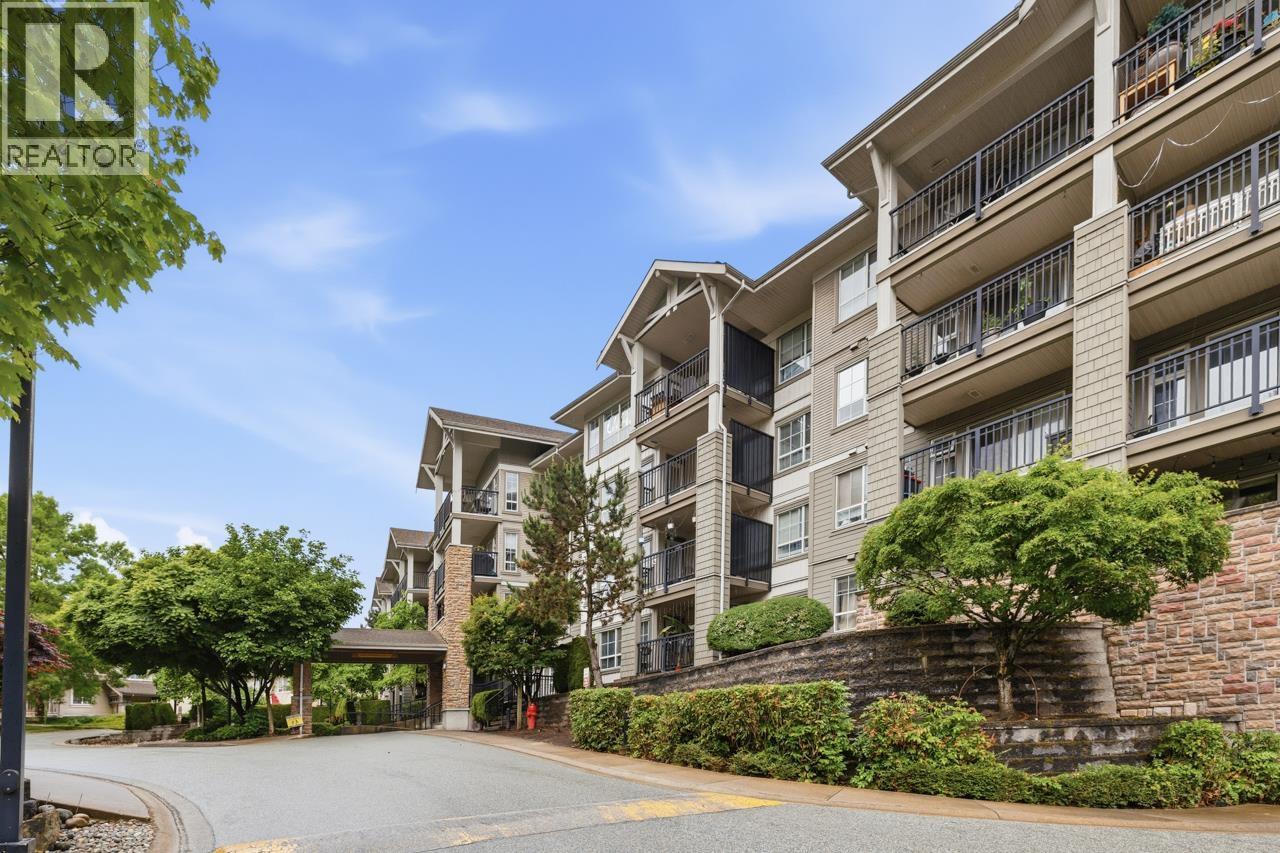 411 9233 GOVERNMENT STREET, Burnaby
