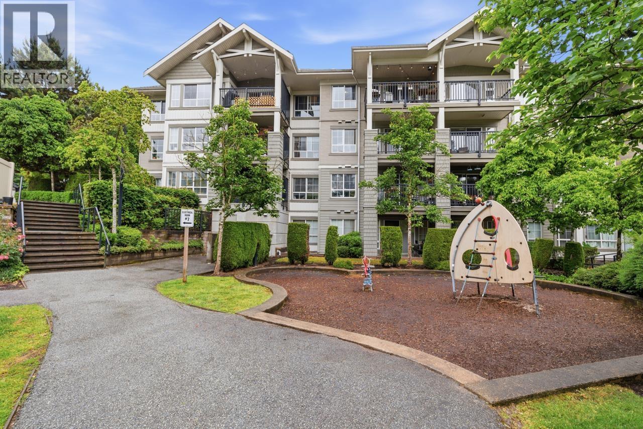 411 9233 GOVERNMENT STREET, Burnaby