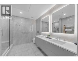 207 1331 Marine Drive, West Vancouver, BC V7T1B6 Photo 13