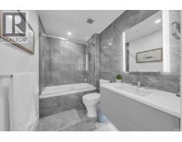 207 1331 Marine Drive, West Vancouver, BC V7T1B6 Photo 15