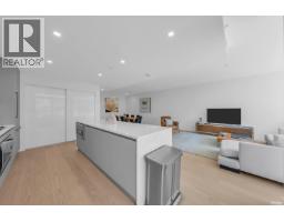 207 1331 Marine Drive, West Vancouver, BC V7T1B6 Photo 31