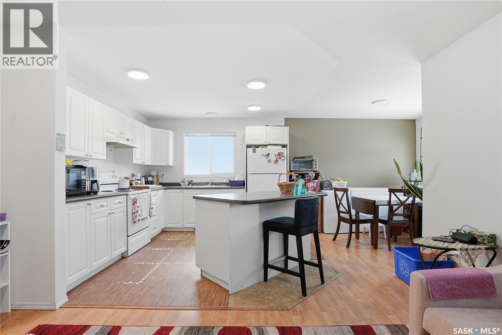 222 V AVENUE S - 6