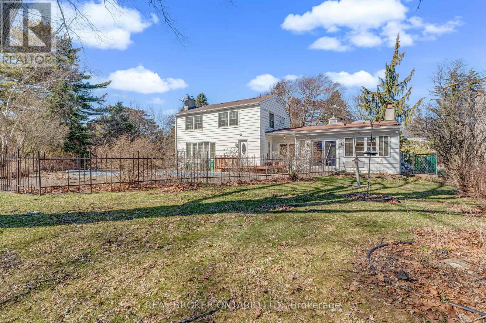 524 MEADOW WOOD ROAD - 40