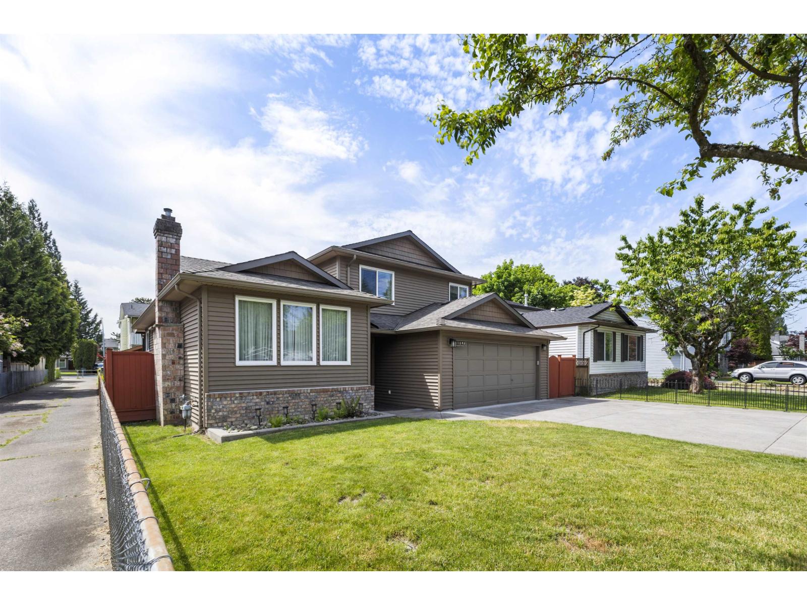 21242 92 AVENUE, Langley