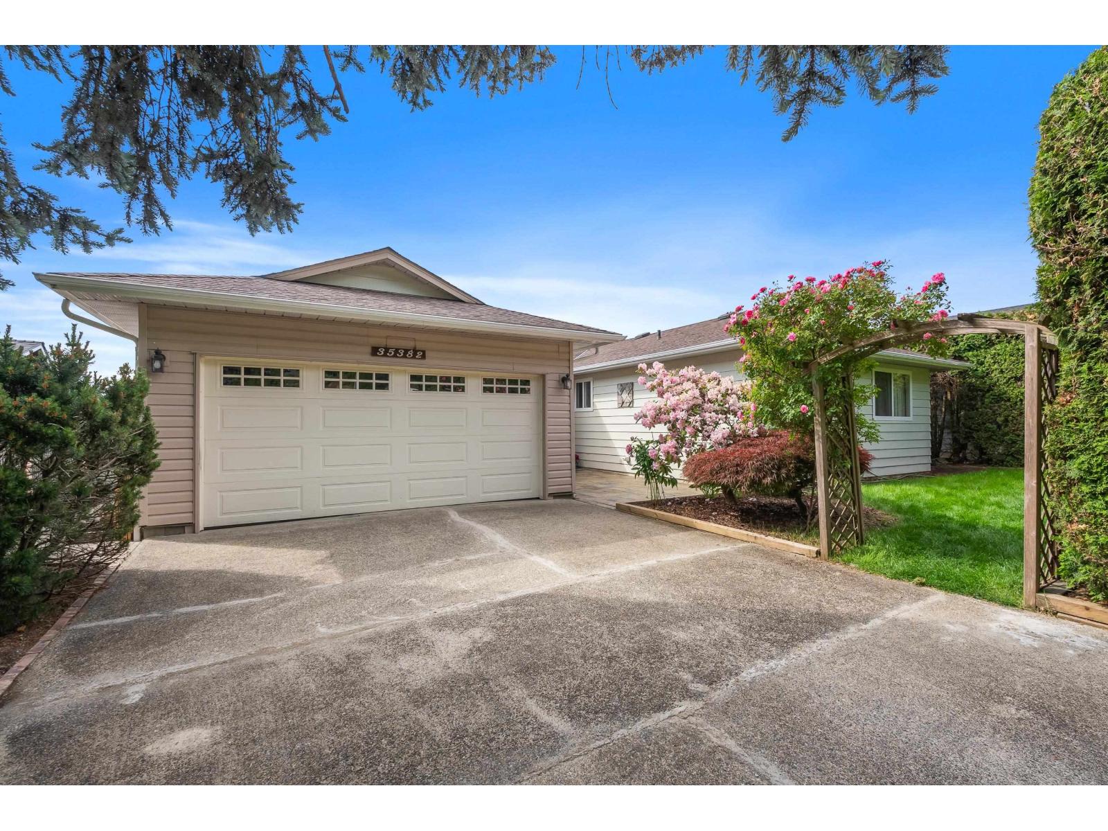 35382 ROCKWELL Drive - photo 2