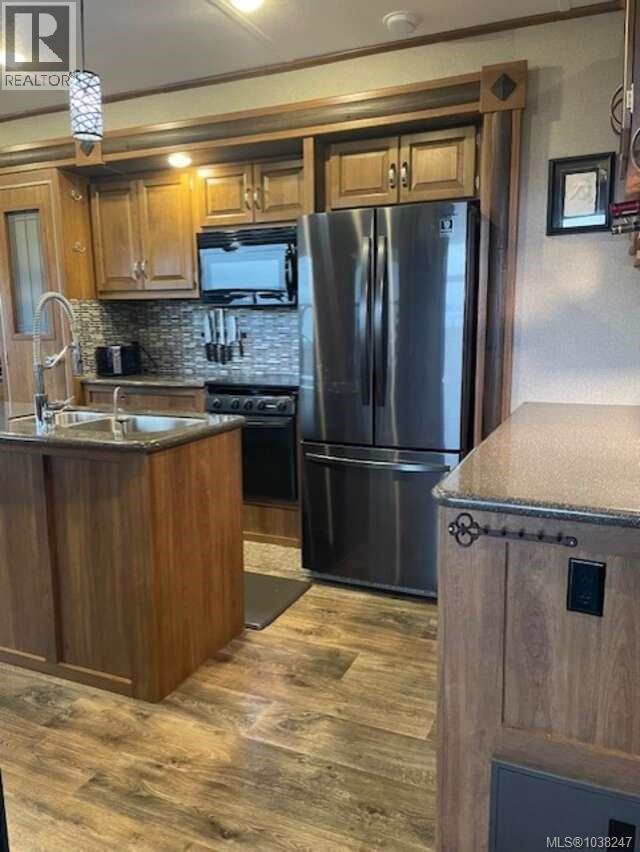 #388 200 Corfield St - 14