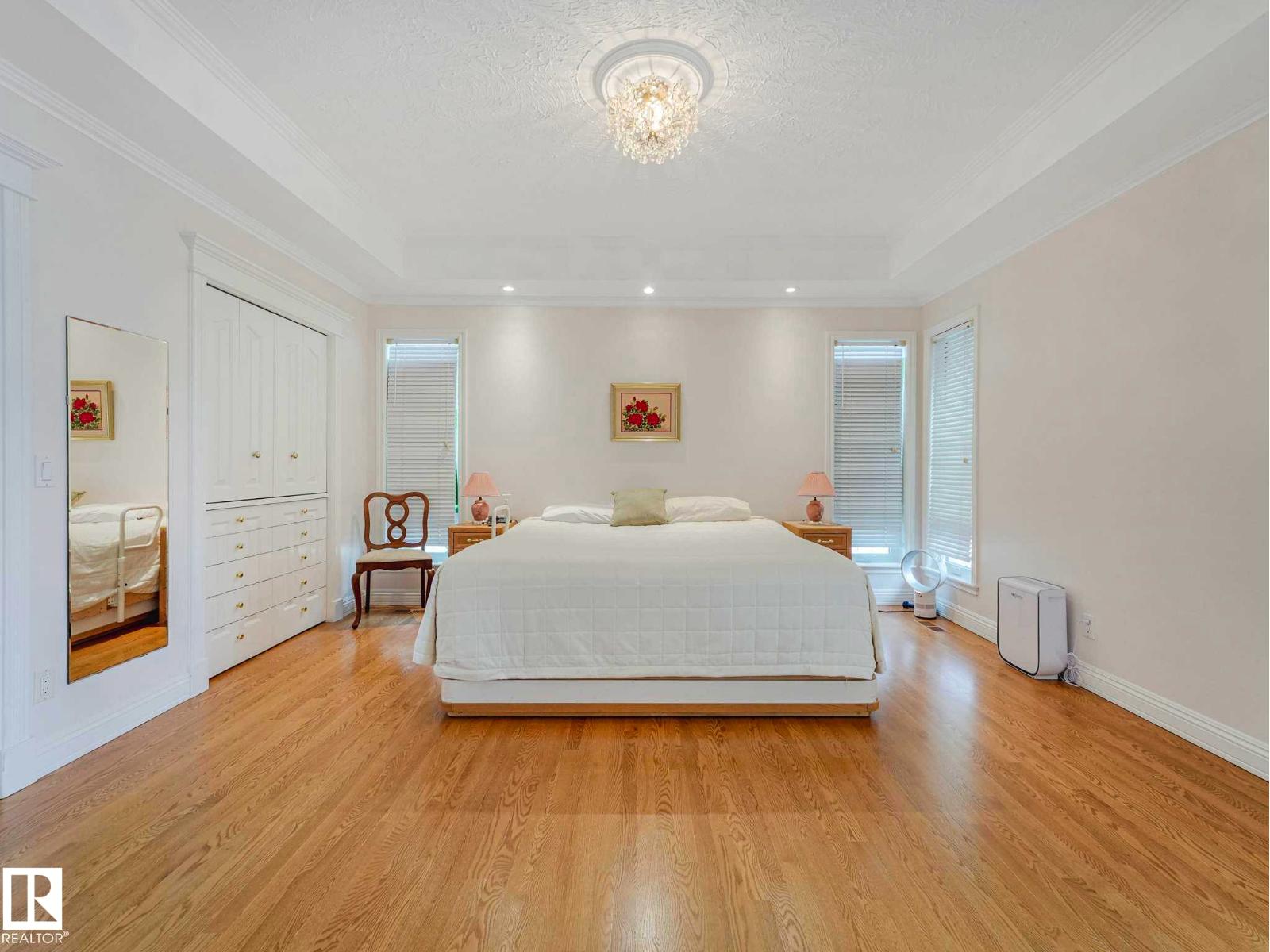 14303 50 AV NW - 24