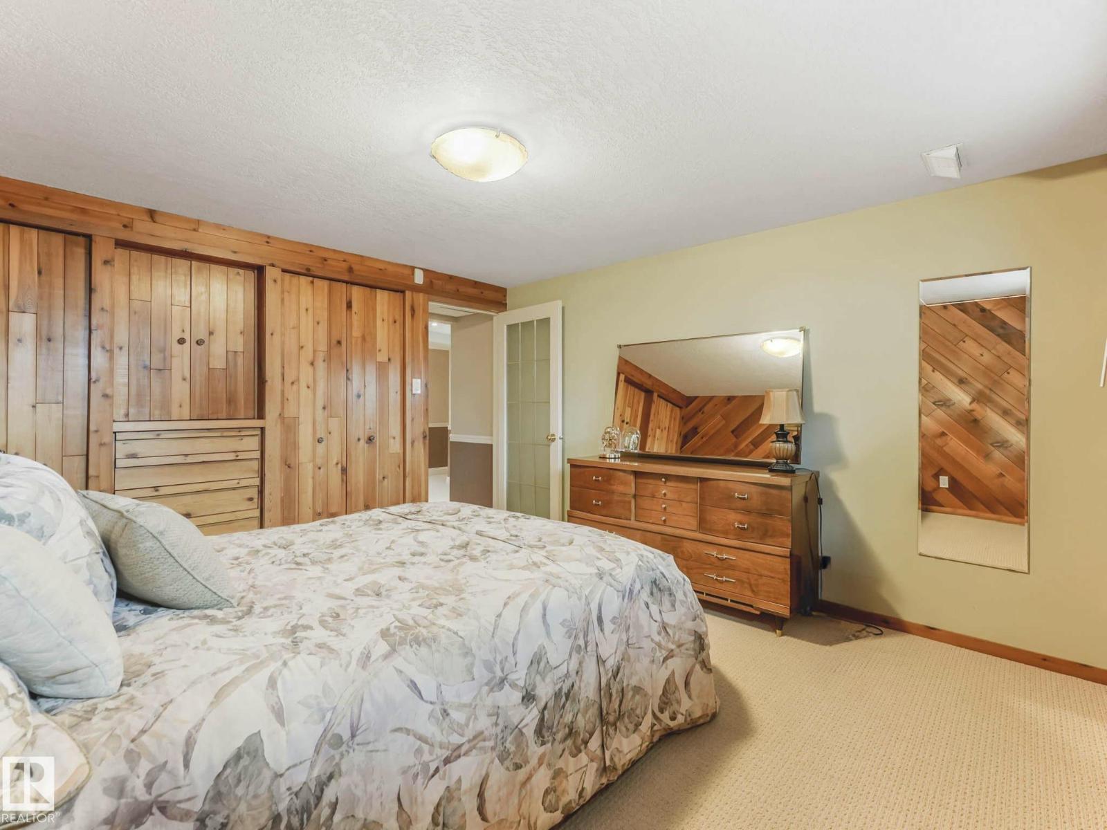 14303 50 AV NW - 42