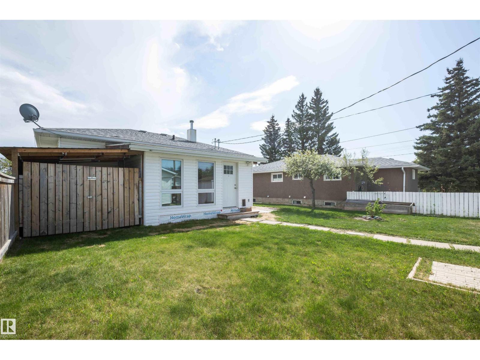 4414 54 AV — photo 10