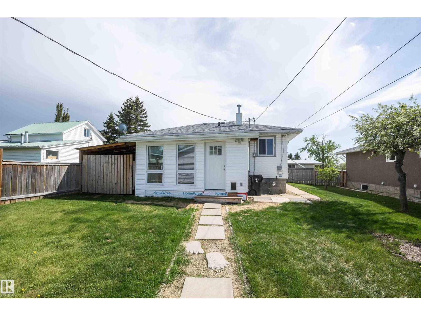 4414 54 AV — photo 9