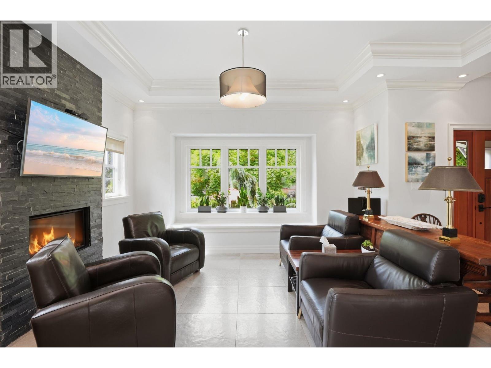 5 Bed, 4 Bath House for Sale in Vancouver – 4098 W 16TH AVENUE, Vancouver – MLS# R3128688 - Image 7
