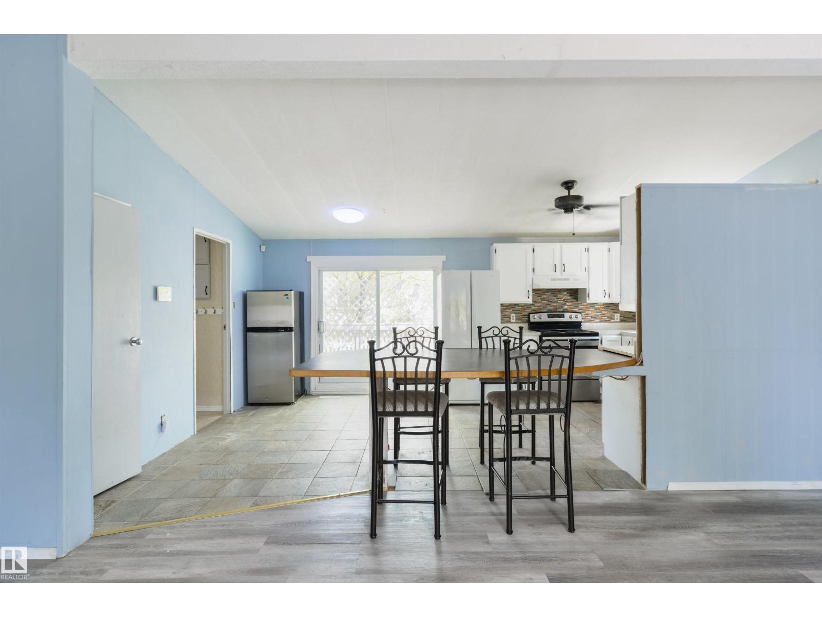 6 Hillcrest DR NW - 11
