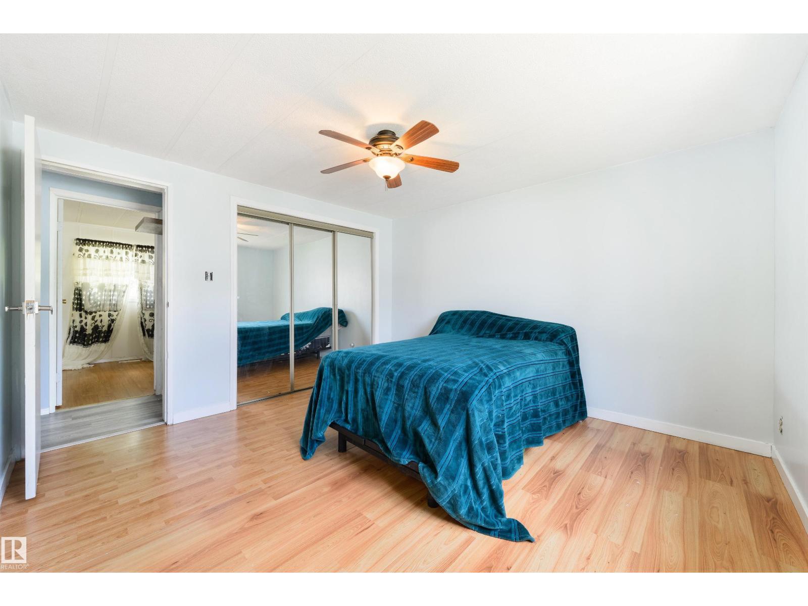 6 Hillcrest DR NW - 18