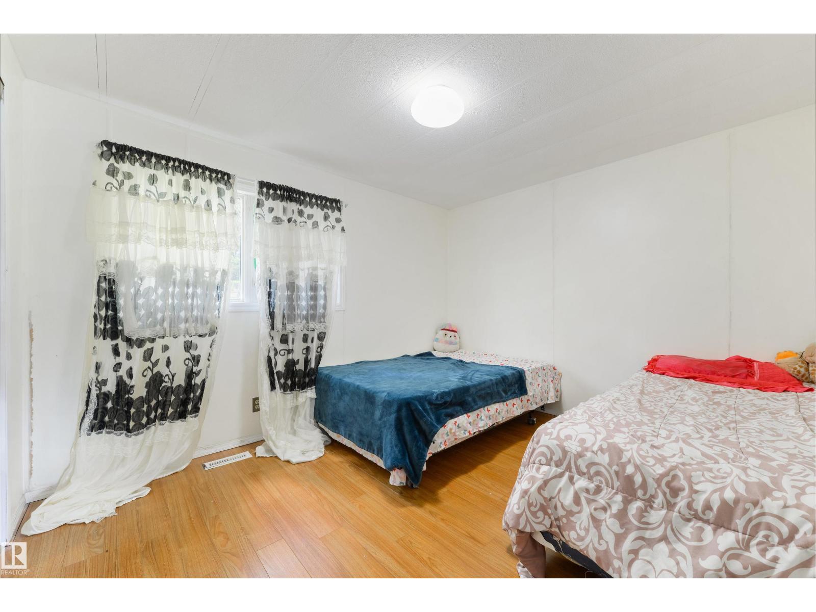 6 Hillcrest DR NW - 20
