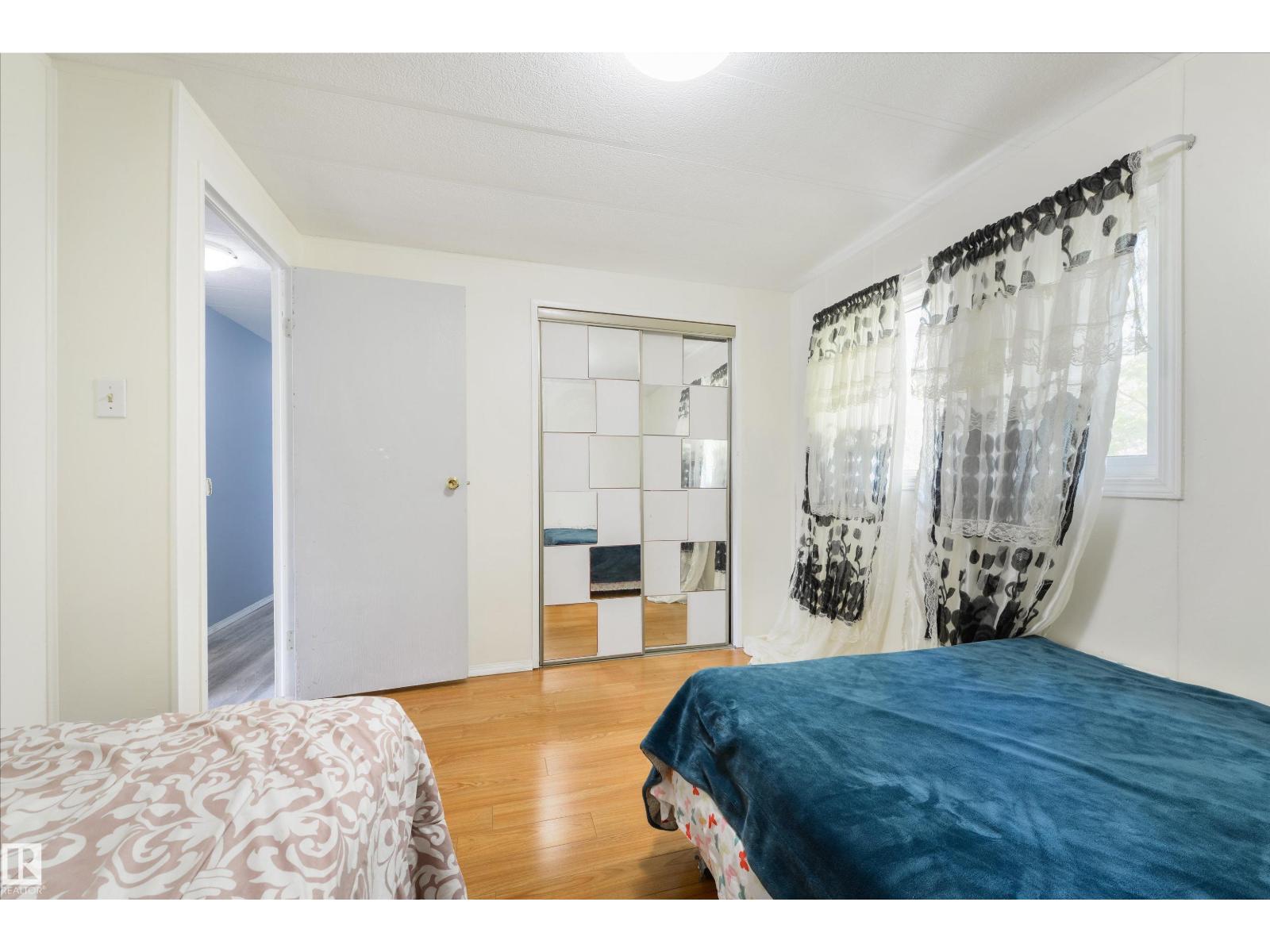 6 Hillcrest DR NW - 21