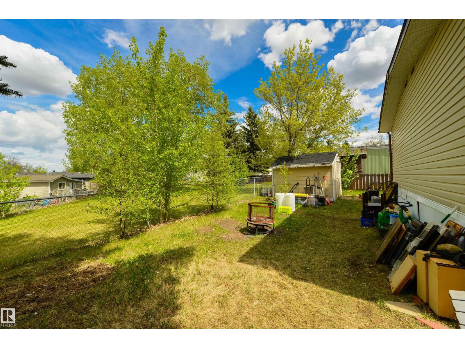 6 Hillcrest DR NW - 26