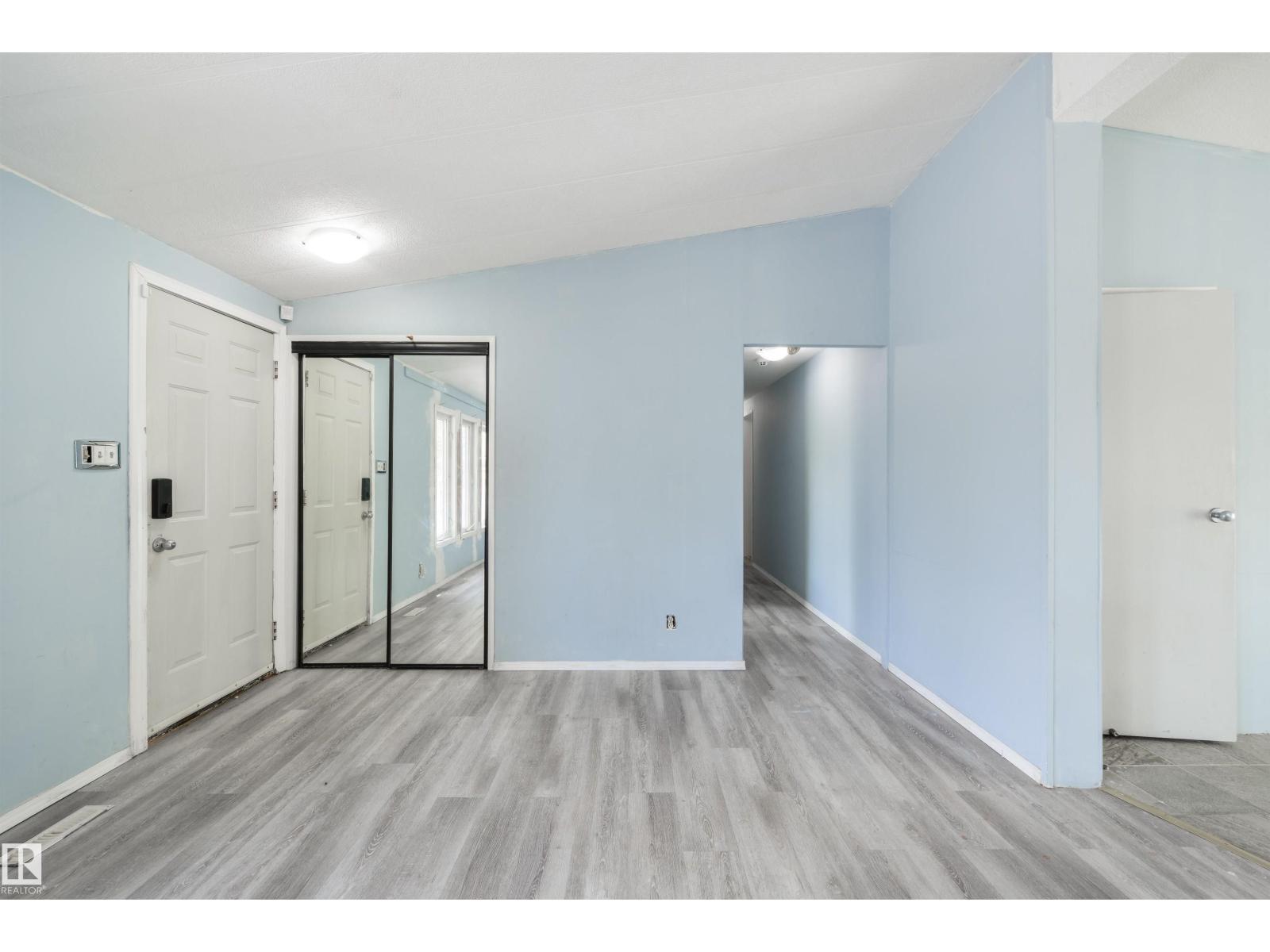 6 Hillcrest DR NW - 4