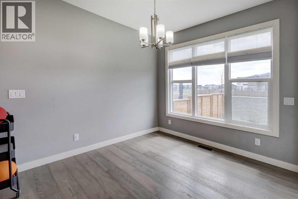 154 Amblehurst Way NW - 6