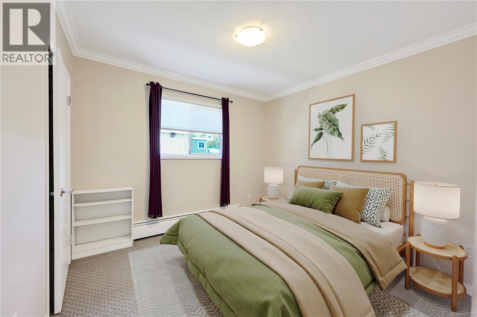1341 Lyall St - 19