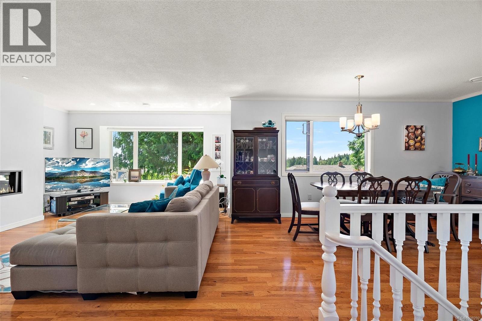 1772 Barrett Dr - 8