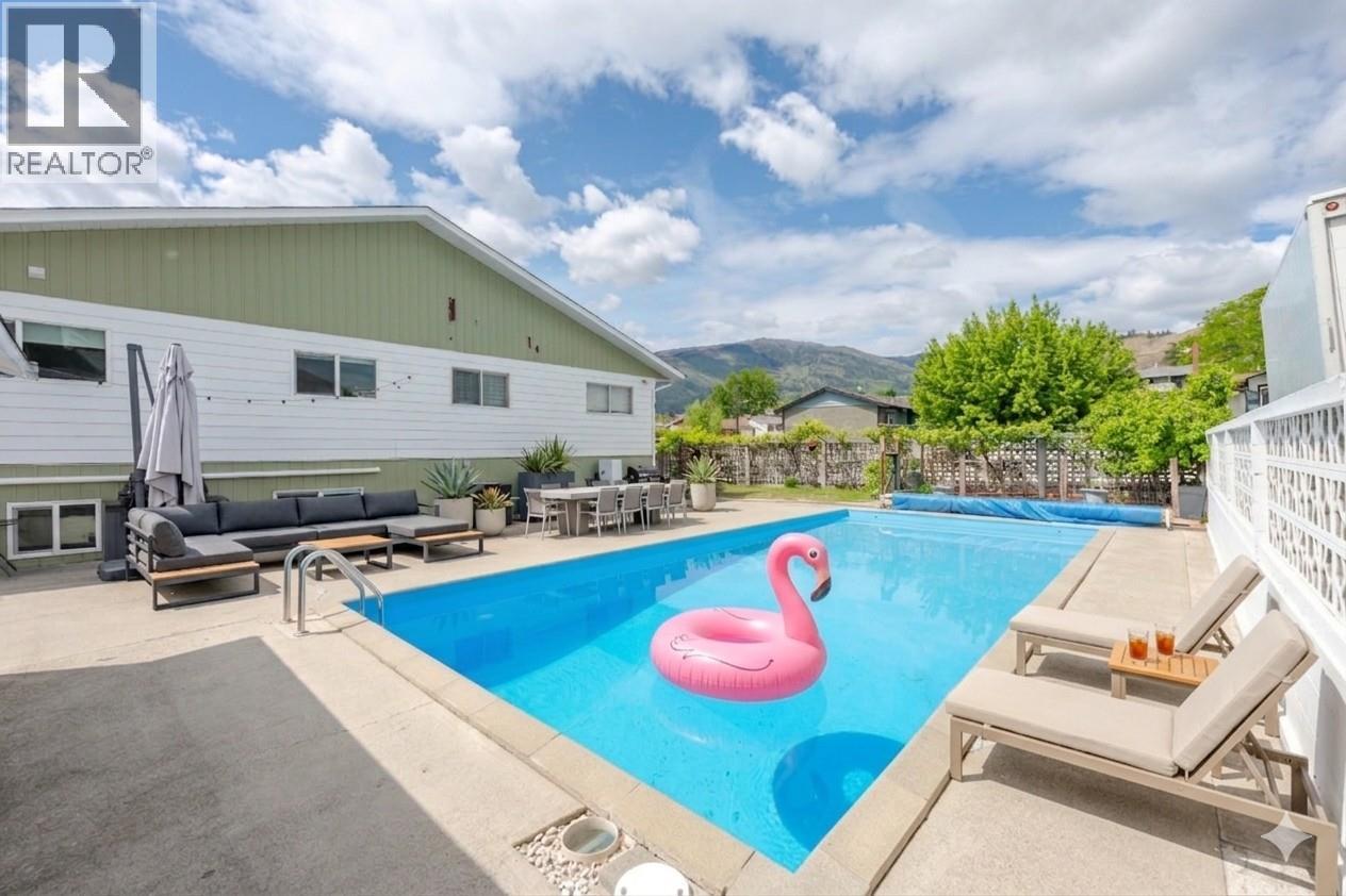 5853 KETTLE Court - Image 2