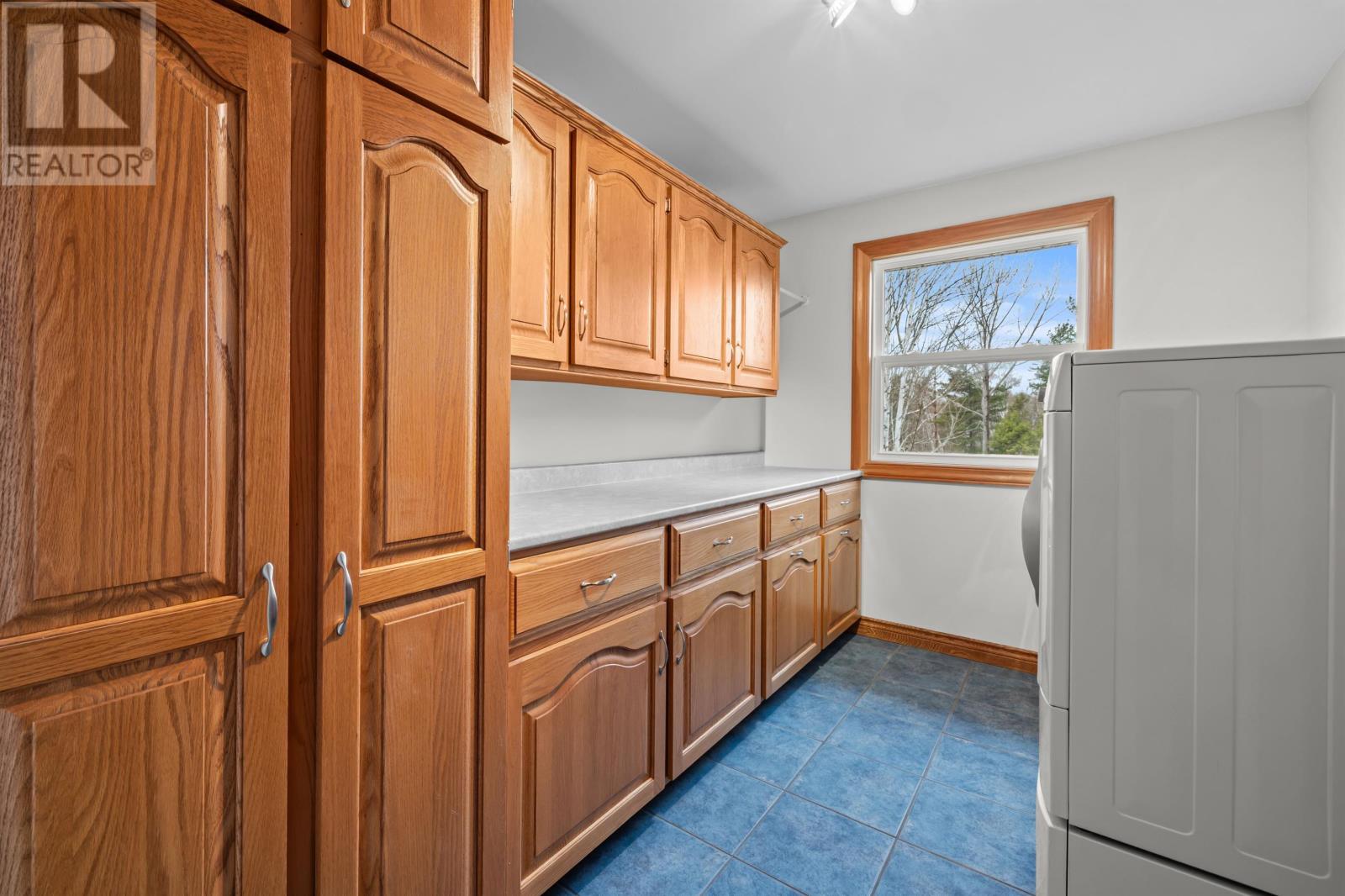 2454 West River - 17