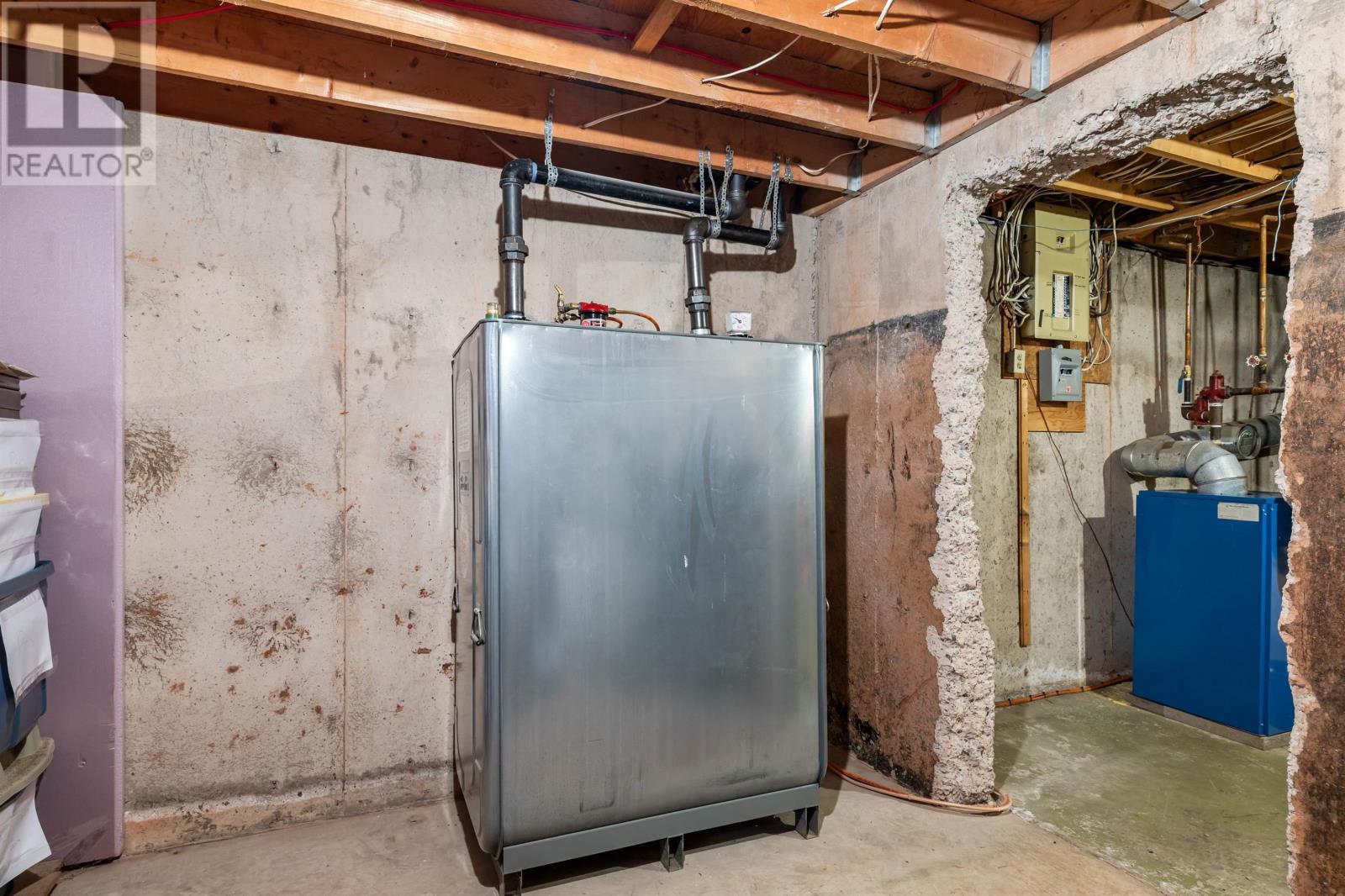 2454 West River - 29
