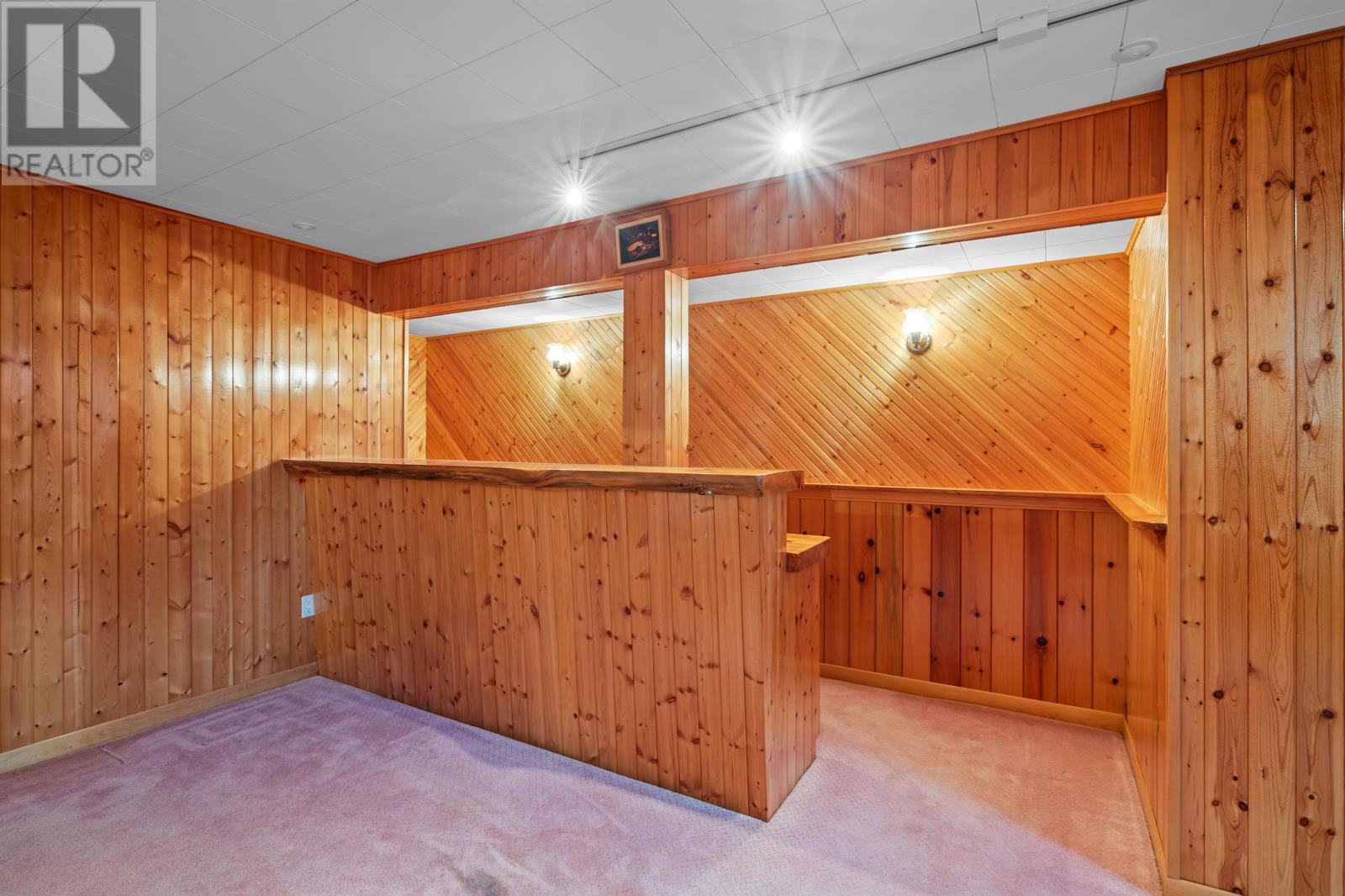 2454 West River - 32